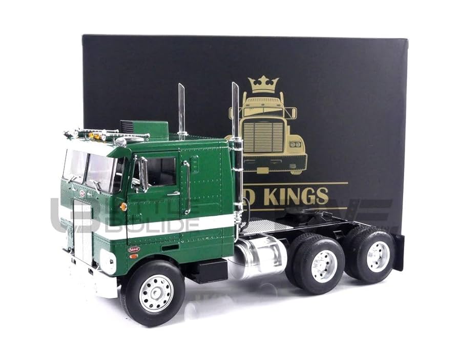 ミニカー 1/18 Peterbilt 352 Pacemaker 1977-1979 Amazon.com: Road Kings 1/18 - Peterbilt 352 Pacemaker - 1977